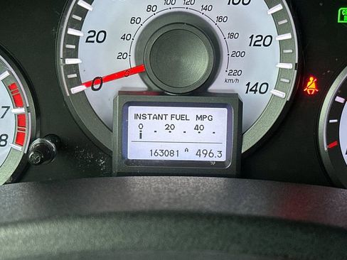 Used 2013 Honda Pilot Touring image 25