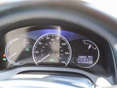 Used 2013 Lexus CT 200h w/ Premium Pkg w/Navigation FWD image 29