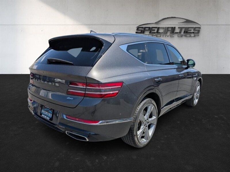 Used 2022 Genesis GV80 2.5T w/ Prestige Package 04 AWD/4WD image 10