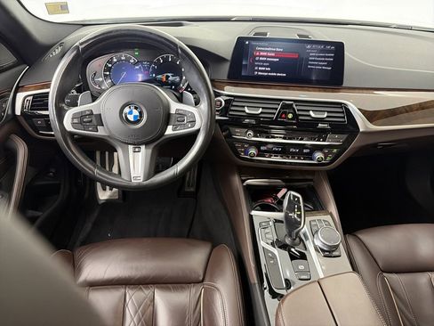 Used 2019 BMW 540i xDrive w/ M Sport Package image 14