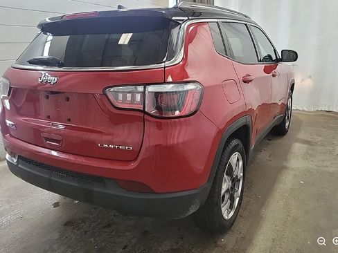 Used 2020 Jeep Compass Limited AWD/4WD image 2