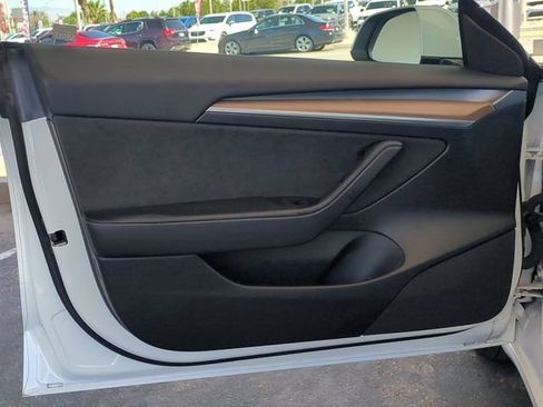 Used 2023 Tesla Model 3 Standard Range RWD image 23