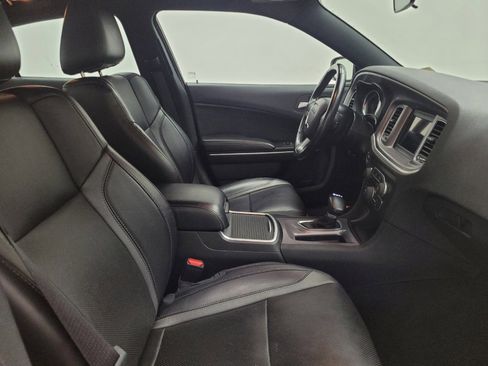 Used 2022 Dodge Charger SXT w/ Leather Interior Group image 21