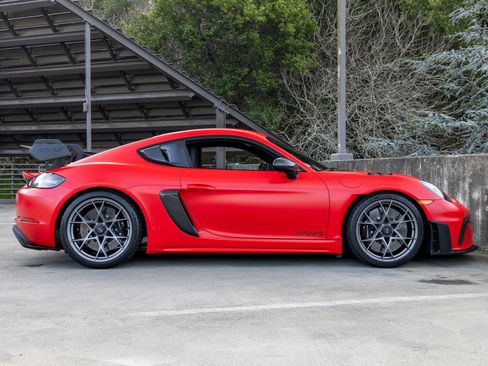 Certified 2023 Porsche 718 Cayman GT4 RS image 12