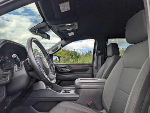 Used 2023 Chevrolet Tahoe LS AWD/4WD image 9