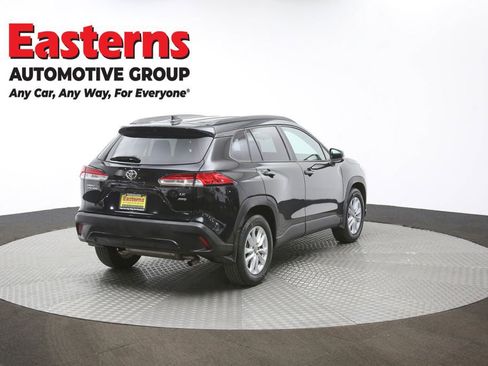 Used 2022 Toyota Corolla Cross LE image 39