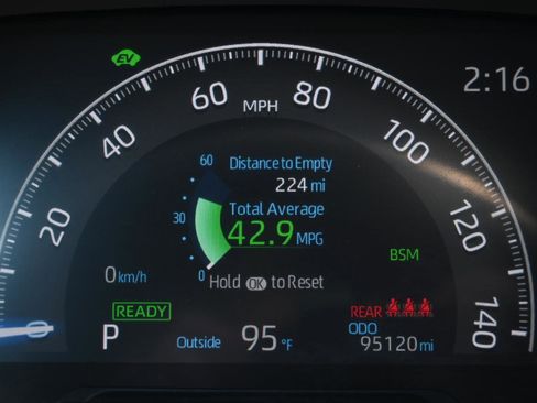 Used 2021 Toyota RAV4 XSE AWD/4WD image 27