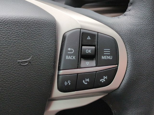 Used 2023 Ford Explorer Limited w/ Equipment Group 301A RWD image 27
