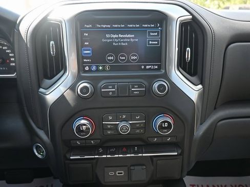 Used 2022 Chevrolet Silverado 1500 LT Trail Boss w/ Bed Protection Package image 32