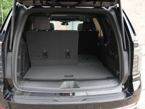 New 2026 Chevrolet Tahoe LT w/ Comfort Package AWD/4WD image 9