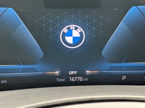 Used 2024 BMW X5 xDrive40i image 25