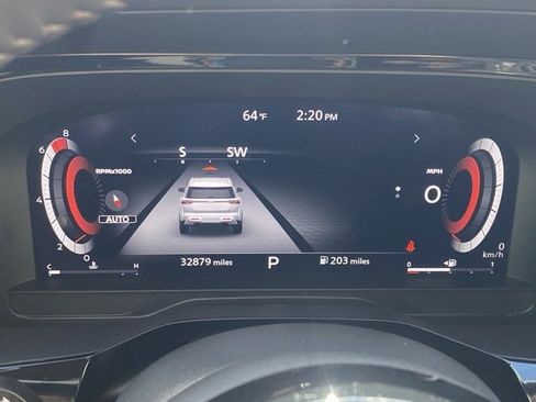 Used 2023 Nissan Pathfinder Platinum image 20