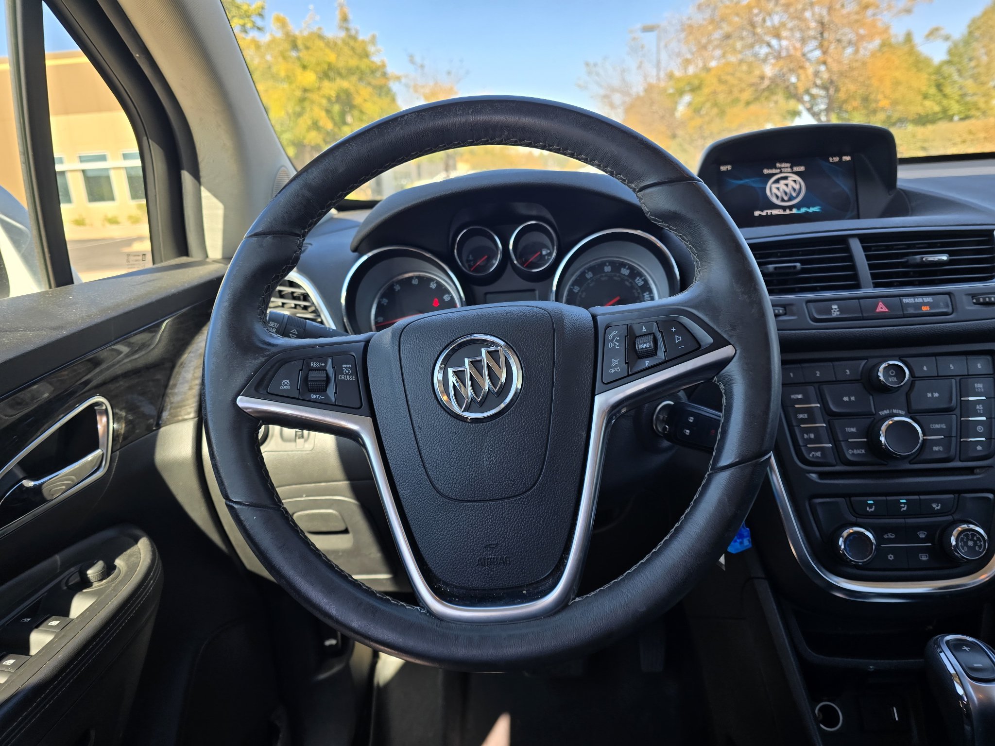Used 2015 Buick Encore FWD image 28