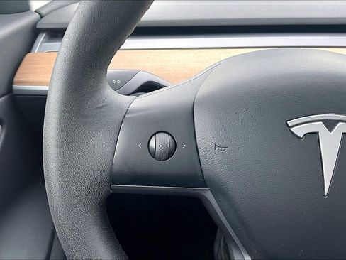 Used 2020 Tesla Model 3 Performance AWD/4WD image 18