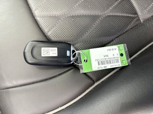 Used 2024 Buick Enclave Avenir w/ Trailering Package, 5000 lbs. image 12