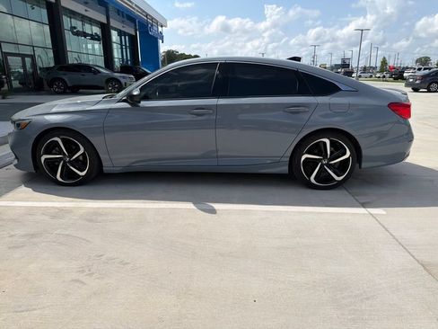 Used 2021 Honda Accord Sport image 7