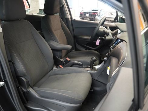 Used 2020 Chevrolet Trax LS FWD image 30