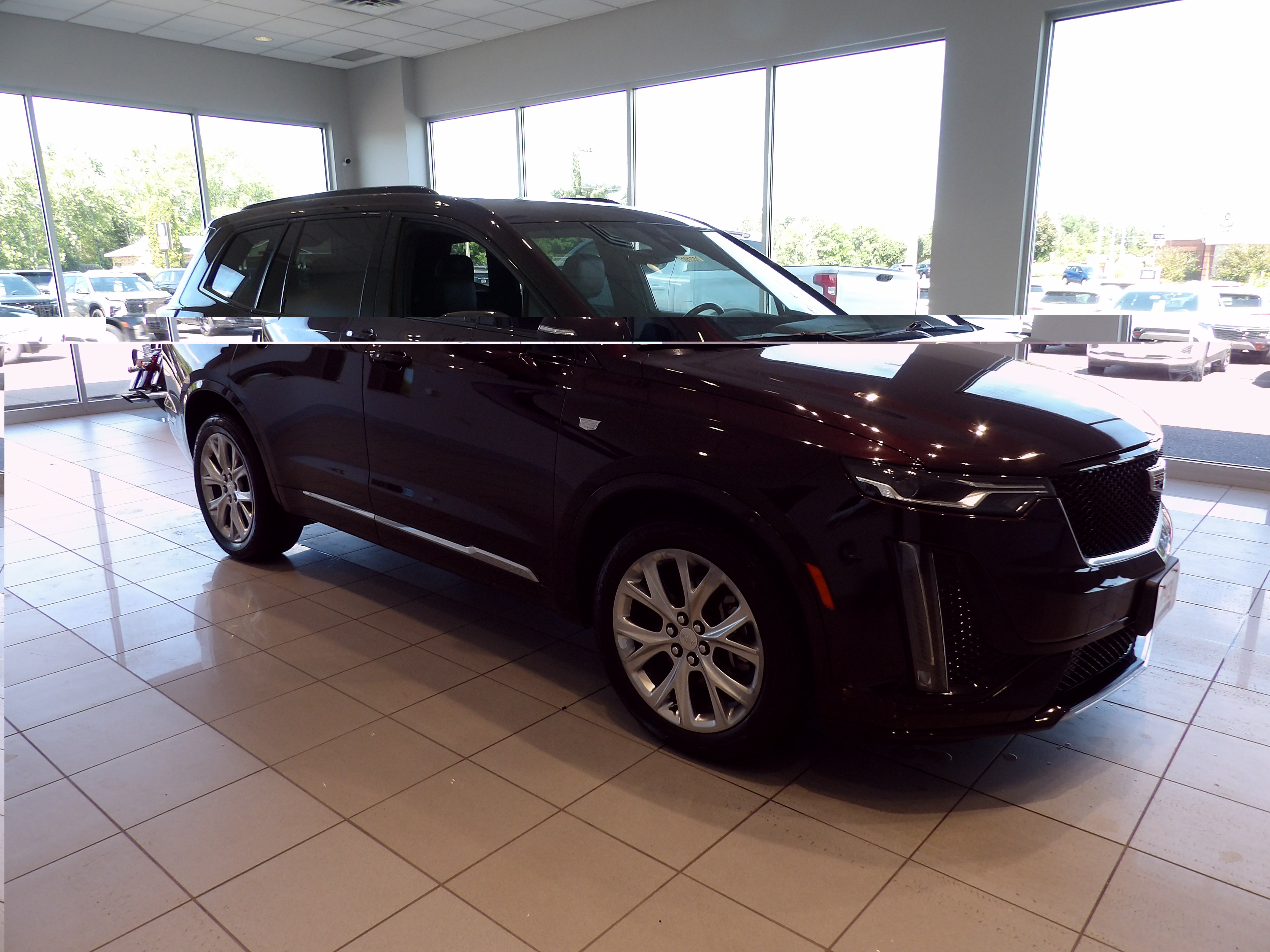 Used 2020 Cadillac XT6 Sport AWD/4WD image 3
