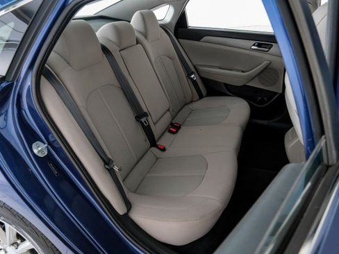 Used 2018 Hyundai Sonata SE FWD image 32