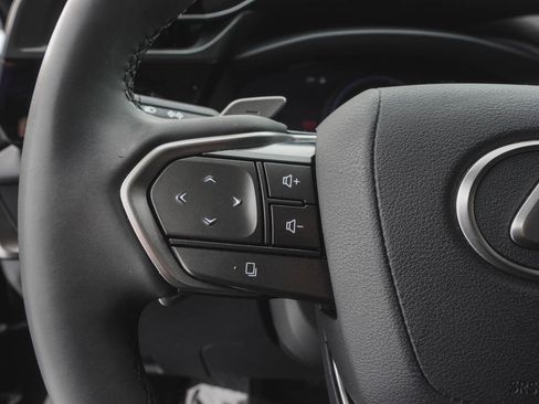 Used 2023 Lexus RZ 450e Premium w/ Technology Package image 21