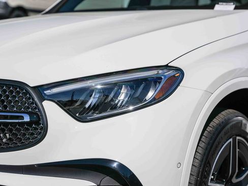 New 2026 Mercedes-Benz GLC 300 4MATIC image 7