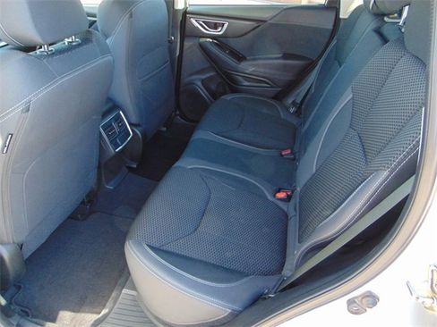 Used 2020 Subaru Forester Premium image 21