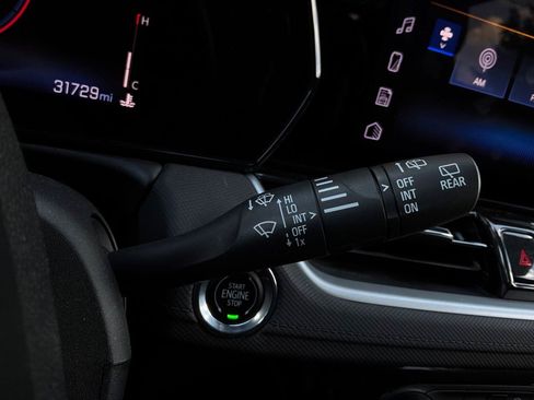 Used 2025 Chevrolet TrailBlazer LT FWD image 34