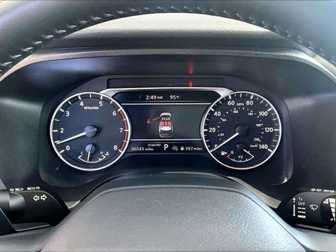 Certified 2025 Nissan Rogue SV FWD image 25