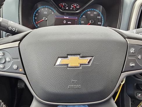 Used 2020 Chevrolet Colorado Z71 image 22