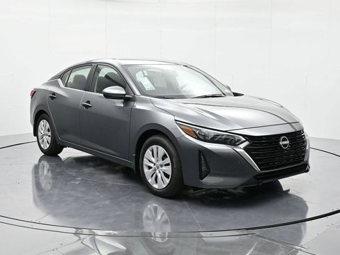 New 2025 Nissan Sentra S image 3