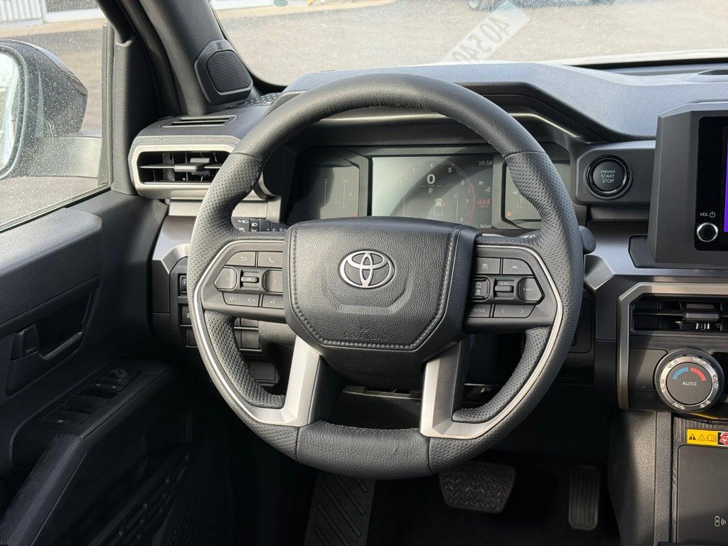 New 2025 Toyota Tacoma SR5 w/ SR5 Upgrade Package AWD/4WD image 10