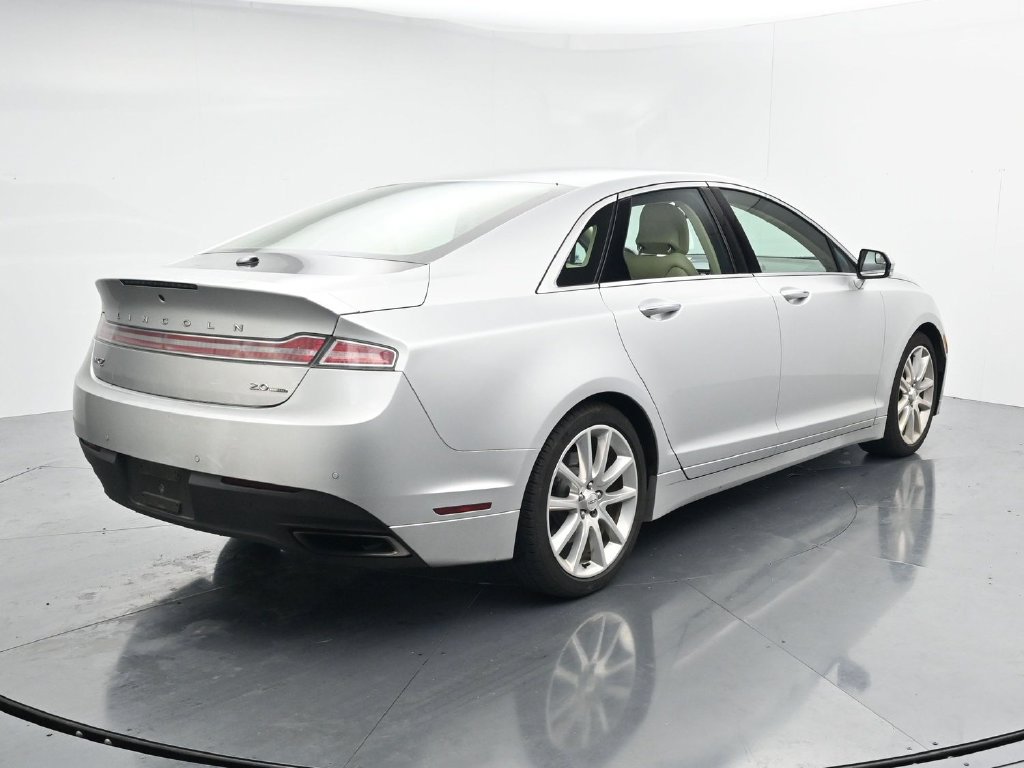 Used 2014 Lincoln MKZ w/ Equipment Group 101A Select FWD image 7