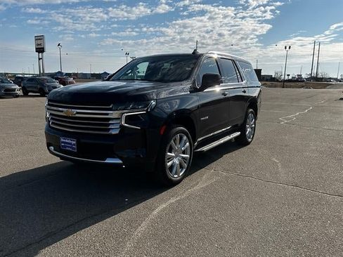 Used 2023 Chevrolet Tahoe High Country w/ Advanced Technology Package AWD/4WD image 6