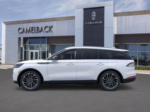 New 2026 Lincoln Aviator Reserve image 3