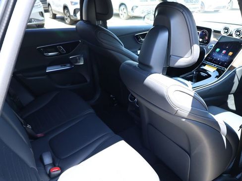 New 2025 Mercedes-Benz GLC 350e 4MATIC image 14