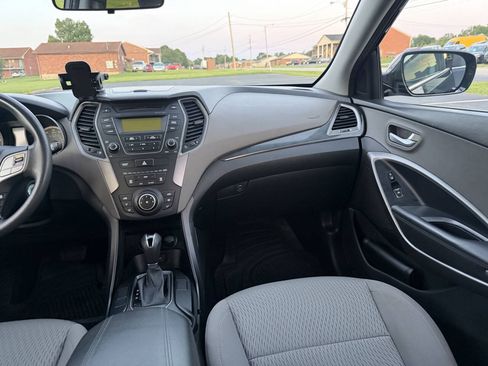 Used 2016 Hyundai Santa Fe Sport FWD image 25