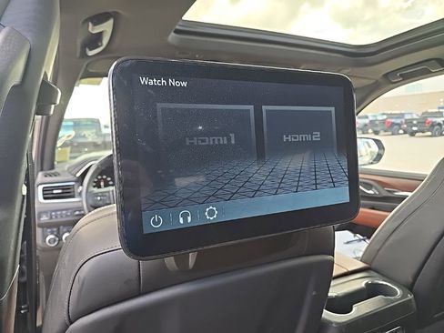 Used 2024 GMC Yukon XL Denali Ultimate image 17