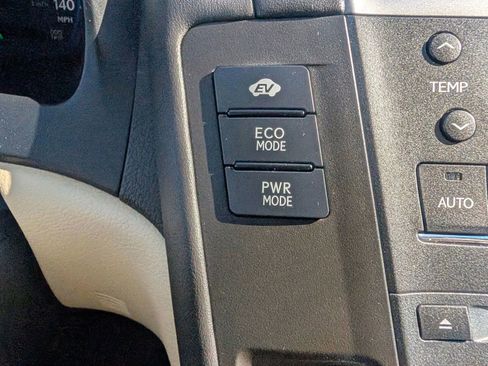 Used 2010 Lexus HS 250h FWD image 32