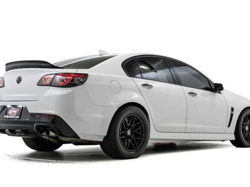 Used 2016 Chevrolet SS RWD image 4