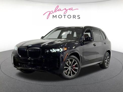 Used 2026 BMW X5 xDrive50e w/ M Sport Package AWD/4WD image 2