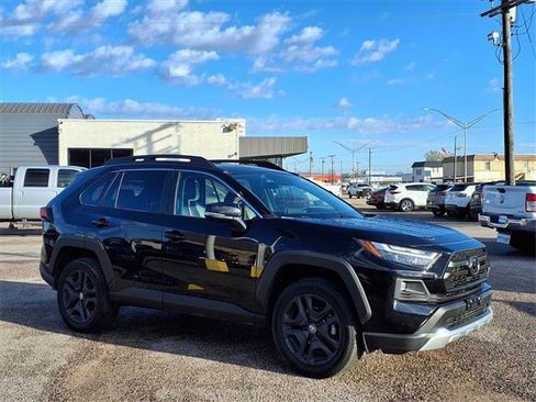 Used 2024 Toyota RAV4 Adventure image 21