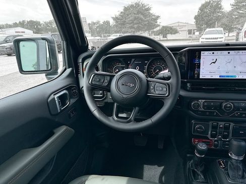 New 2026 Jeep Gladiator Mojave AWD/4WD image 29