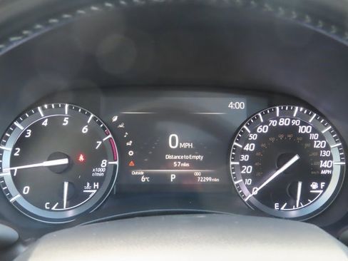 Used 2020 Toyota Highlander XLE image 35