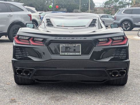 Used 2021 Chevrolet Corvette Stingray Coupe w/ 1LT image 6