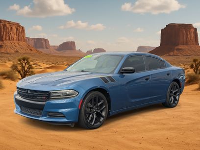 Used 2020 Dodge Charger SXT w/ Blacktop Package