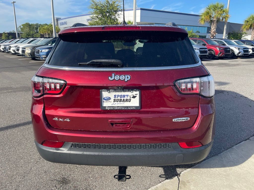 Used 2022 Jeep Compass Latitude AWD/4WD image 6