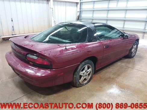 Used 1995 Chevrolet Camaro Z28 image 2