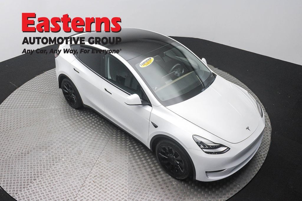 Used 2021 Tesla Model Y Long Range AWD/4WD image 5