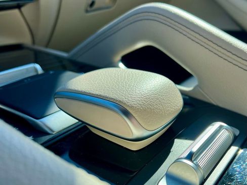 Certified 2023 Mercedes-Benz GLS 450 4MATIC image 36