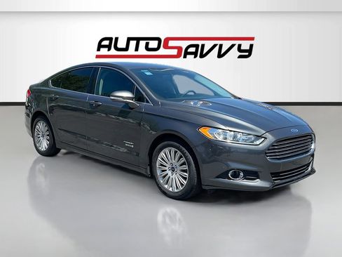 Used 2016 Ford Fusion Energi SE FWD image 1